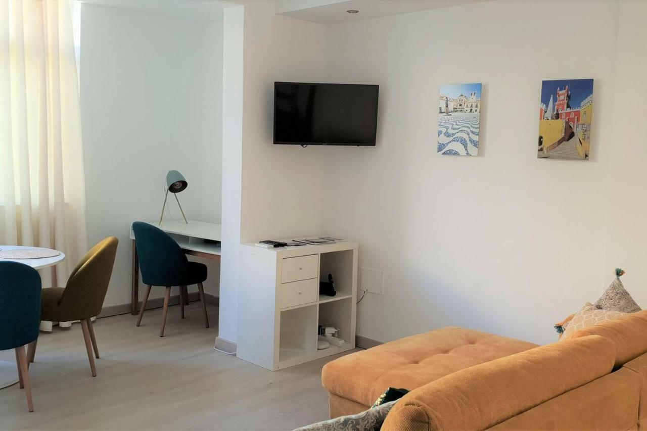Comfortable And Cozy One Bedroom Flat In كاسكايس المظهر الخارجي الصورة